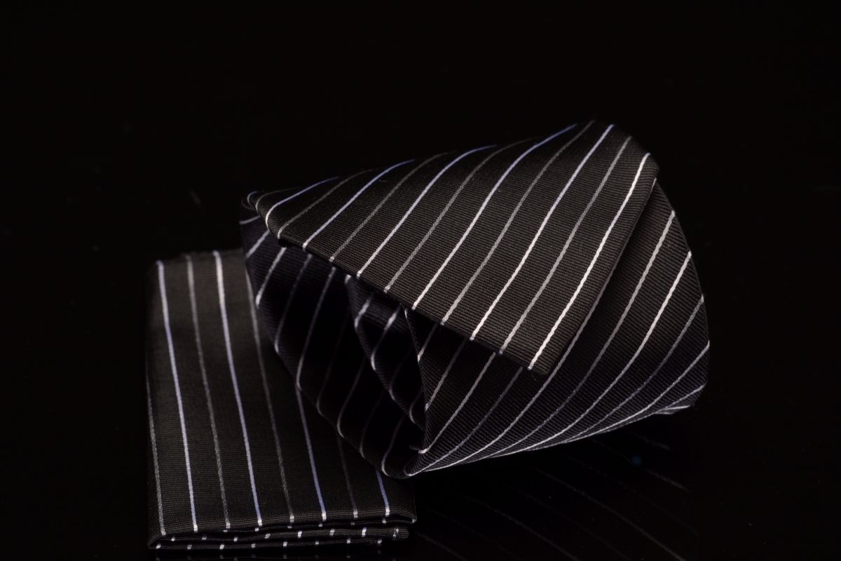 pánská luxusní kravata černá LANDISUM