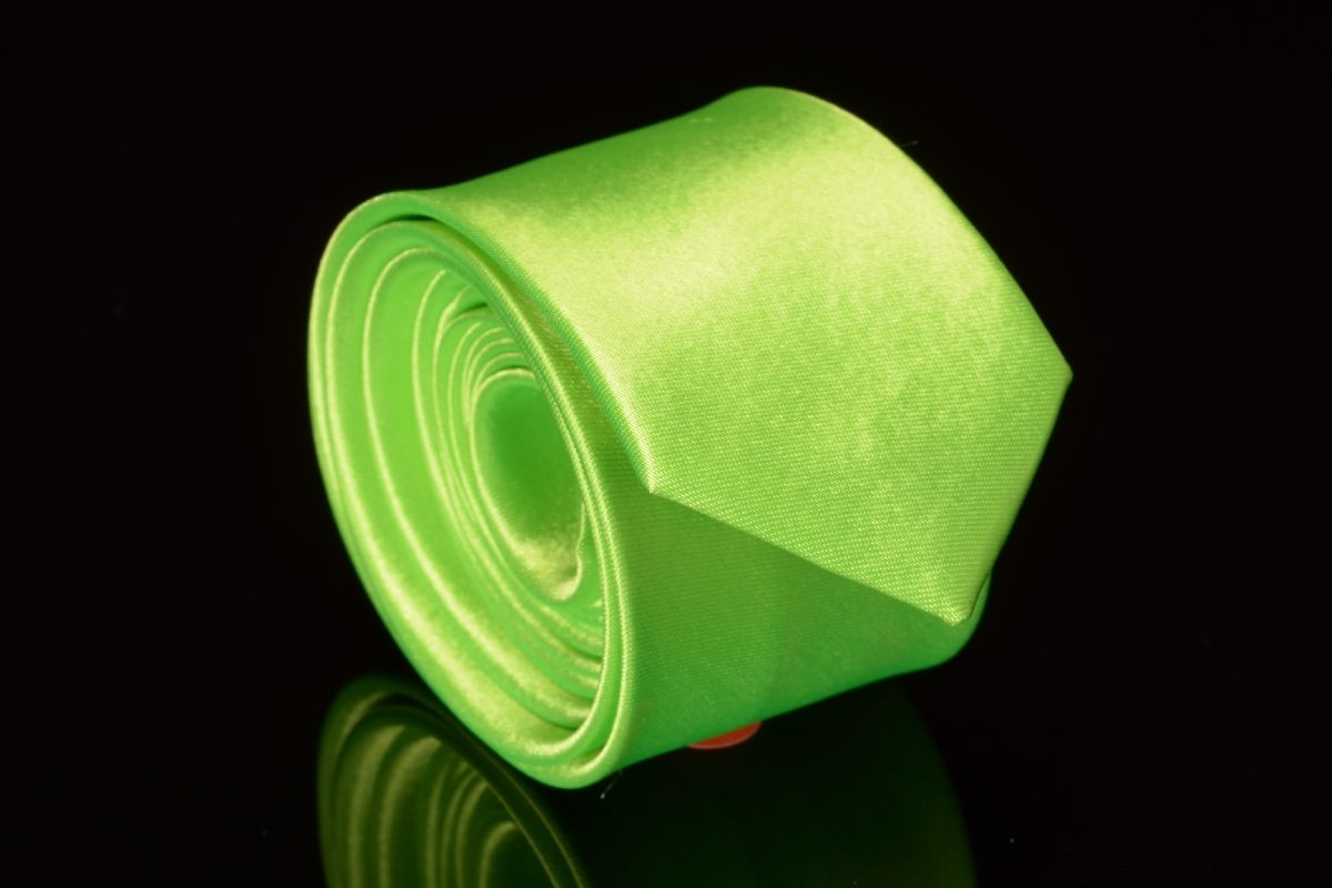 pánská slim kravata zelená